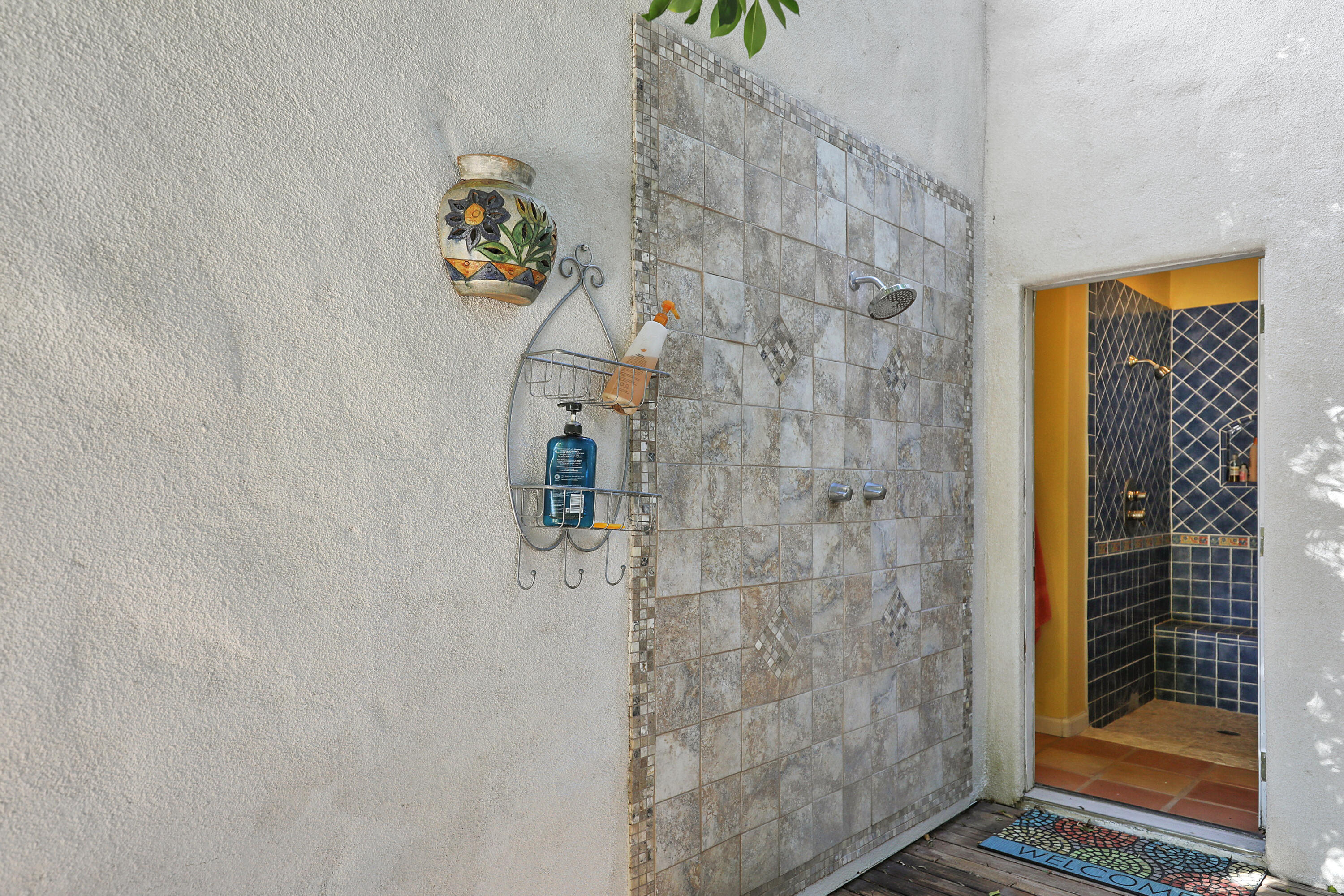 72447 Magnesia Falls Drive Rancho Mirage, CA 92270 - Photo 35 of 50 a bathroom with a shower