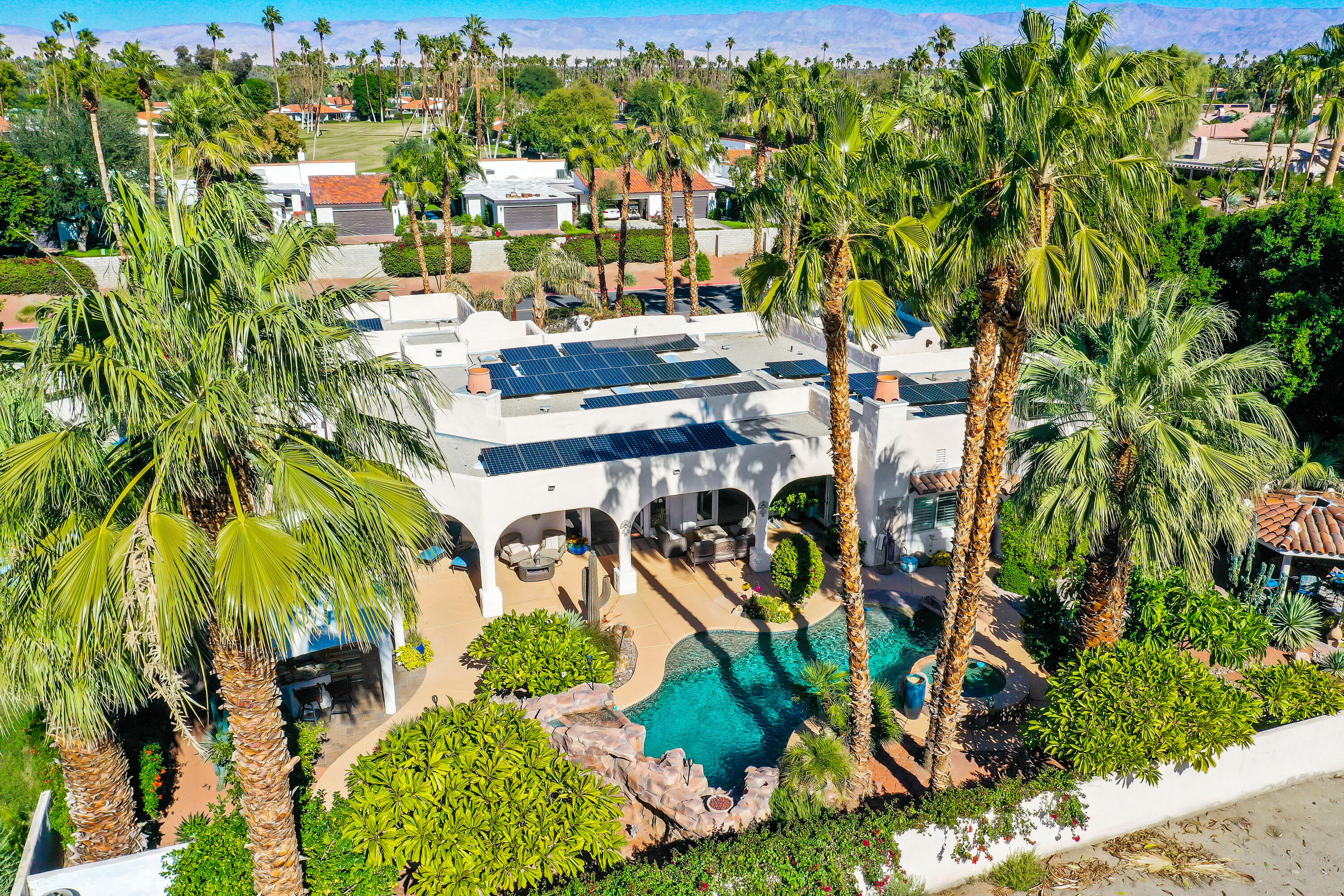 72447 Magnesia Falls Drive Rancho Mirage, CA 92270 - Photo 45 of 50 a picture of a city