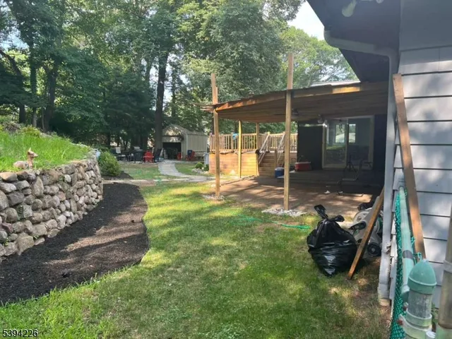 $775,000 | 11 Surrey Place, Unit 1, Hawthorne, NJ 07506