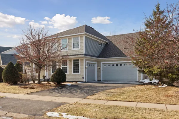 $850,000 | 6233 Urbandale Lane North, Maple Grove, MN 55311