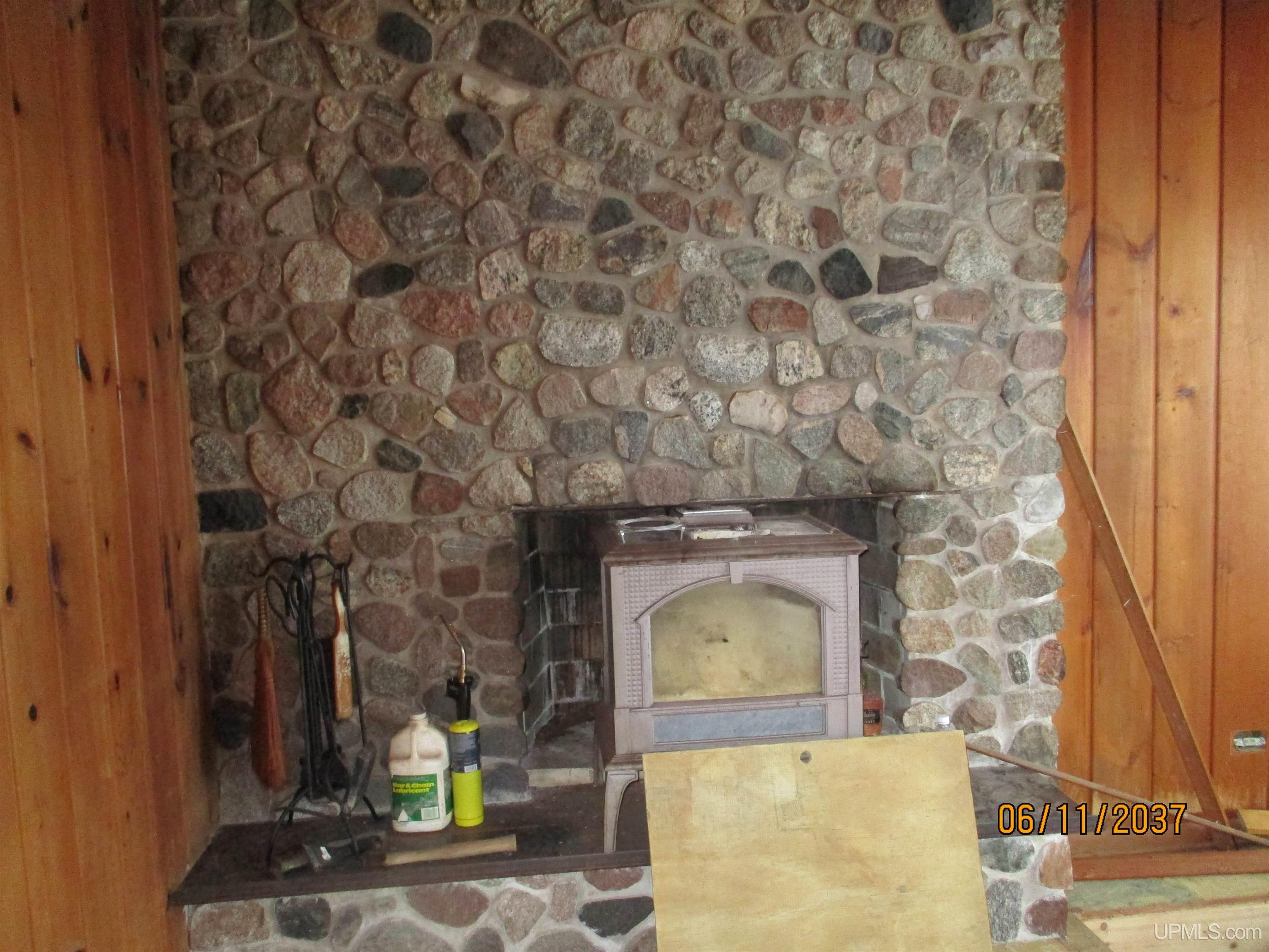 13978 Bayview Road Lanse, MI 49946 - Photo 12 of 15 Gallery Image 12