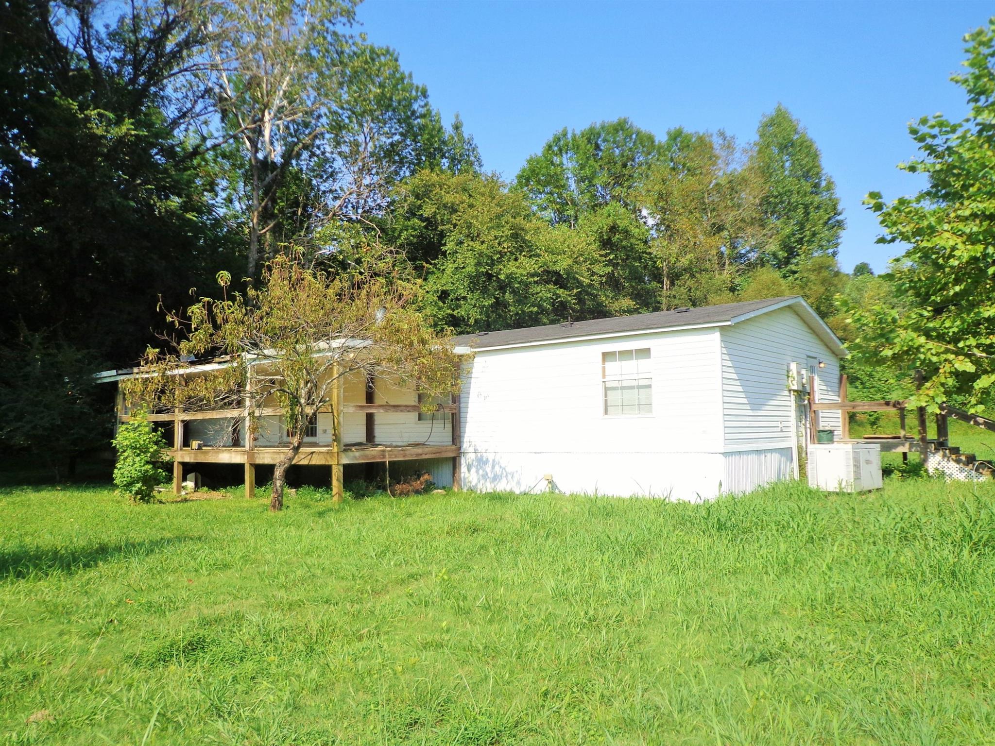 5061 Tennessee Ridge Road Waverly, TN 37185 - Photo 6 of 13