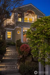 $1,388,000 | 2710 West Blaine Street, Seattle, WA 98199
