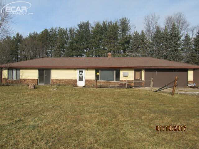 10920 Colby Lake Road Perry, MI 48872 - Photo 1 of 15 21256150.JPG