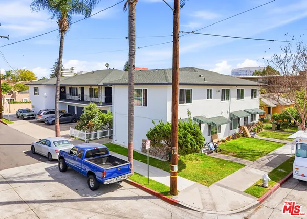 $2,200,000 | 1027 North Parton Street, Santa Ana, CA 92701
