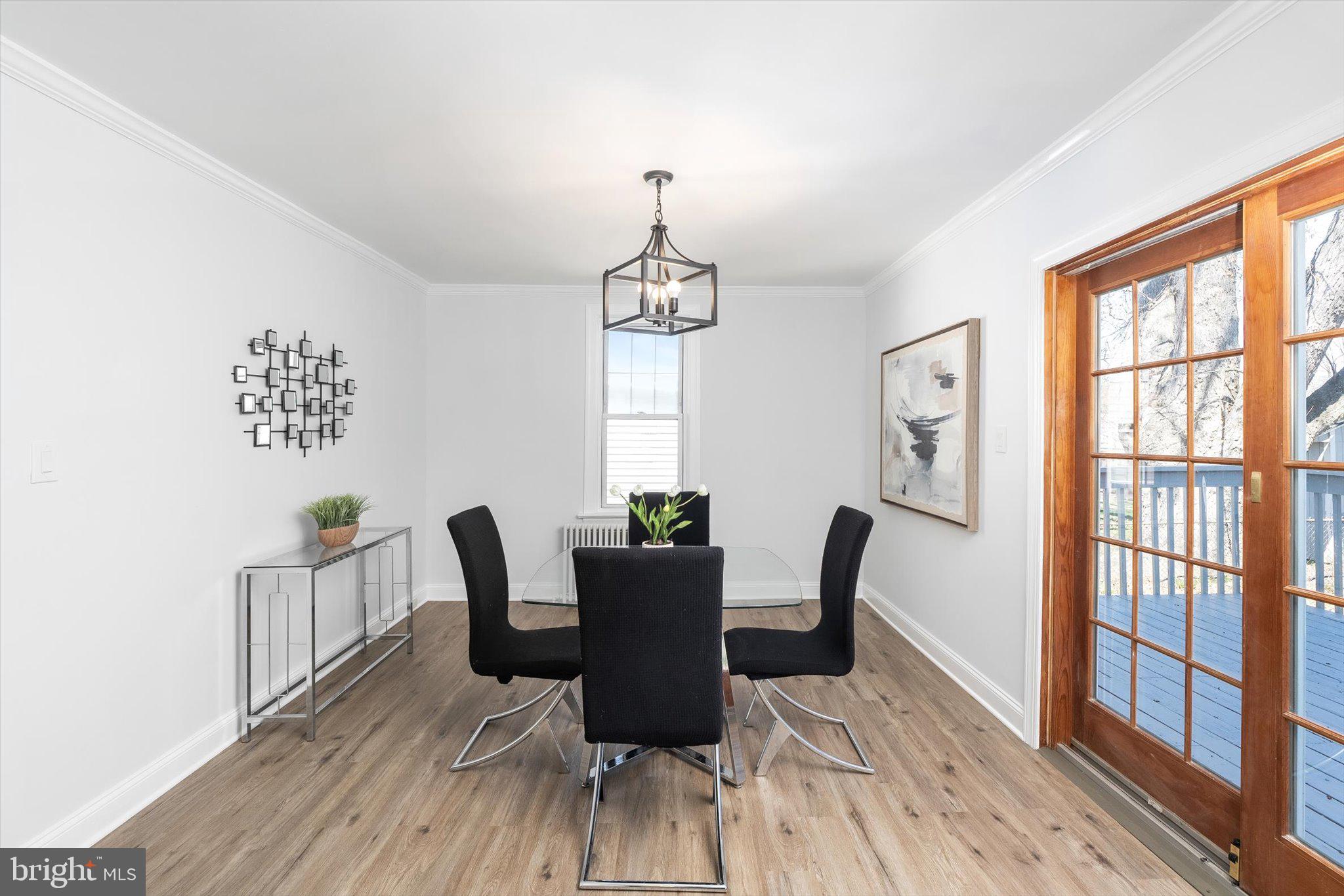 70 6th Avenue Hamilton, NJ 08619 - Photo 13 of 33 Dining Room