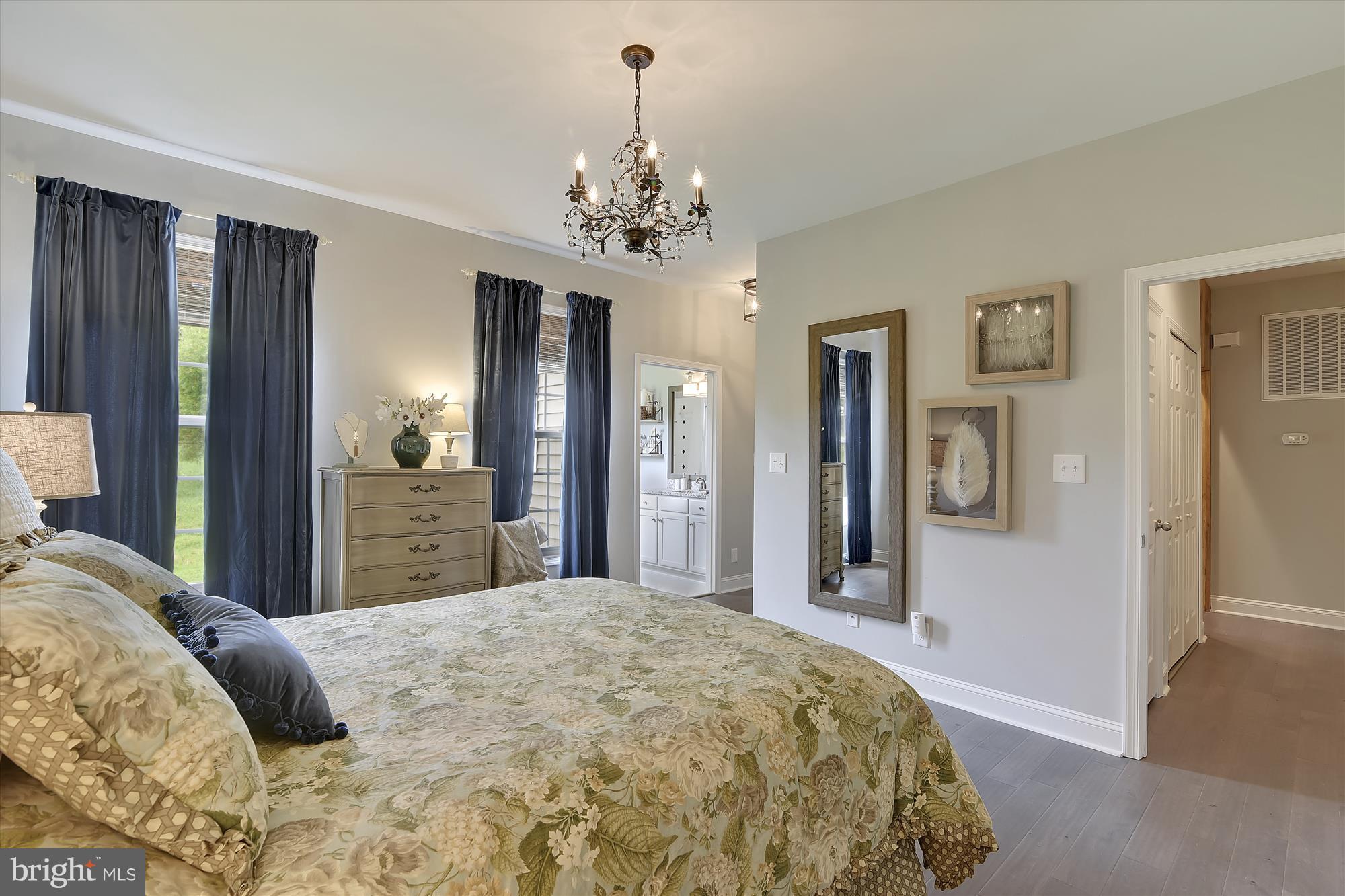 22248 Newlin Mill Road Middleburg, VA 20117 - Photo 16 of 30 Bedroom (Master)