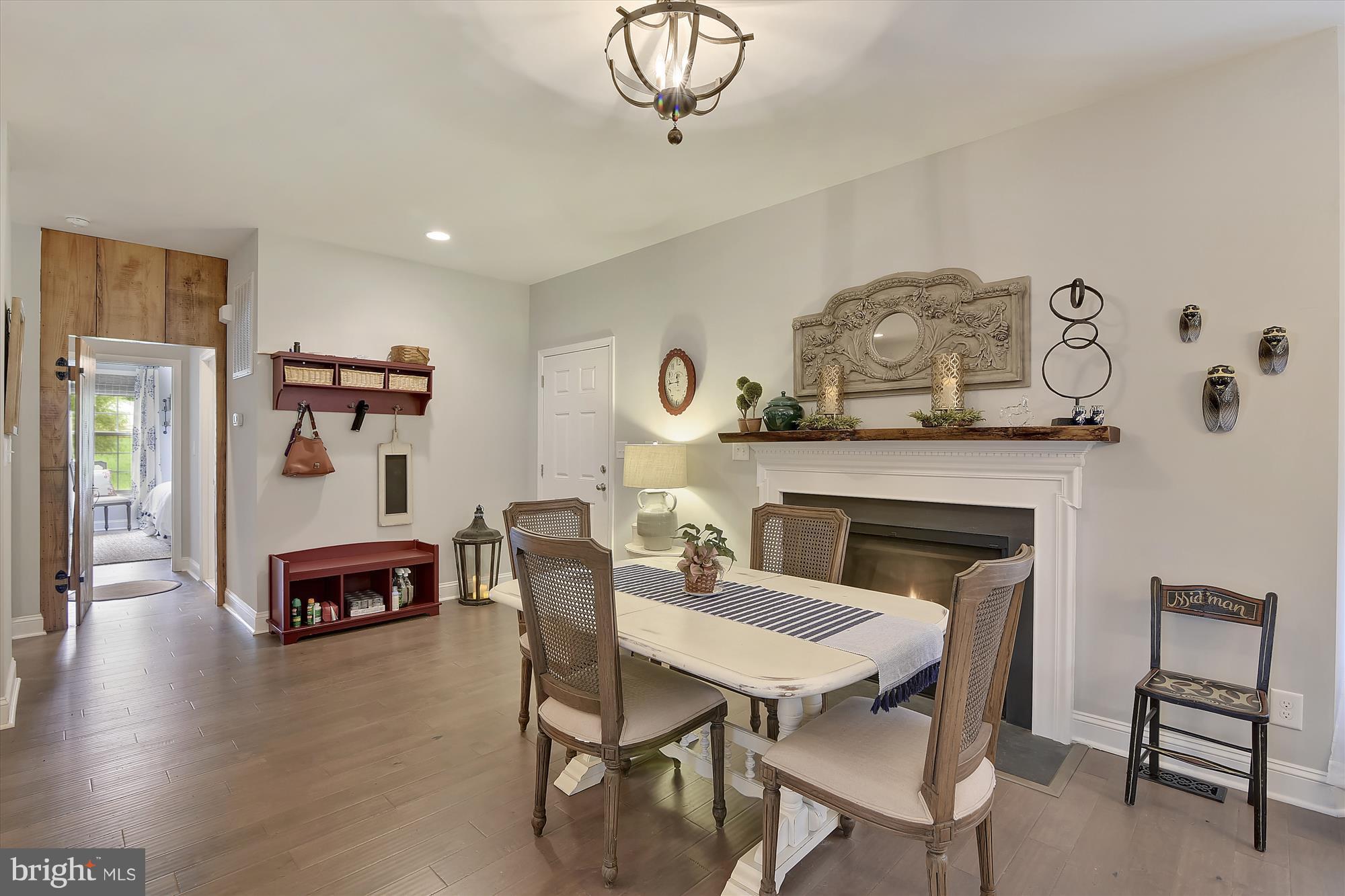 22248 Newlin Mill Road Middleburg, VA 20117 - Photo 24 of 30 Dining Room