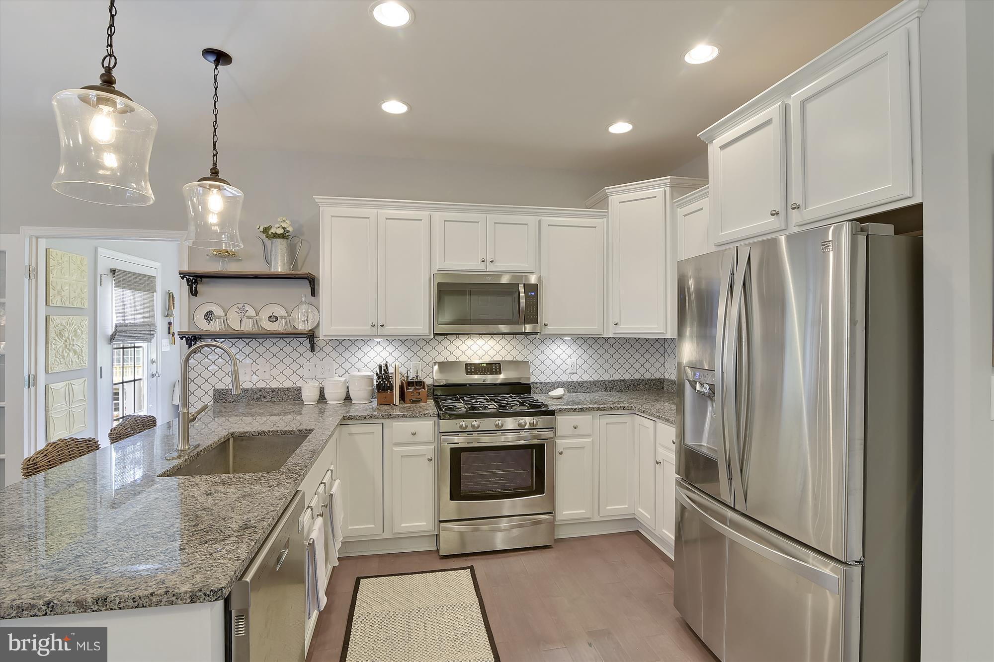 22248 Newlin Mill Road Middleburg, VA 20117 - Photo 10 of 30 Kitchen