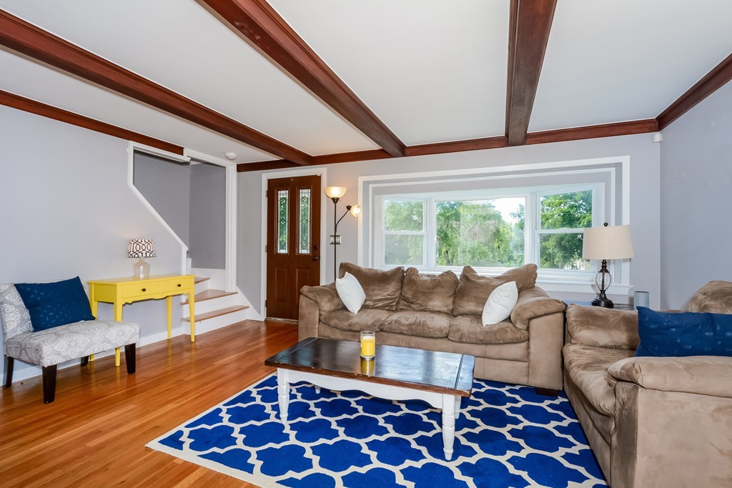 58 Barnard Road Worcester, MA 01605 - Photo 7 of 29 Gallery Image 7