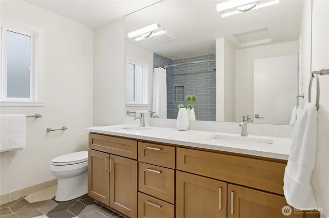 $825,000 | 18217 152nd Avenue Southeast, Renton, WA 98058