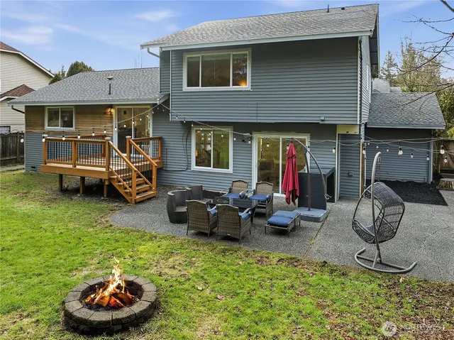 $825,000 | 18217 152nd Avenue Southeast, Renton, WA 98058