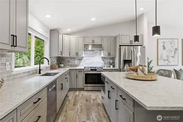 $825,000 | 18217 152nd Avenue Southeast, Renton, WA 98058