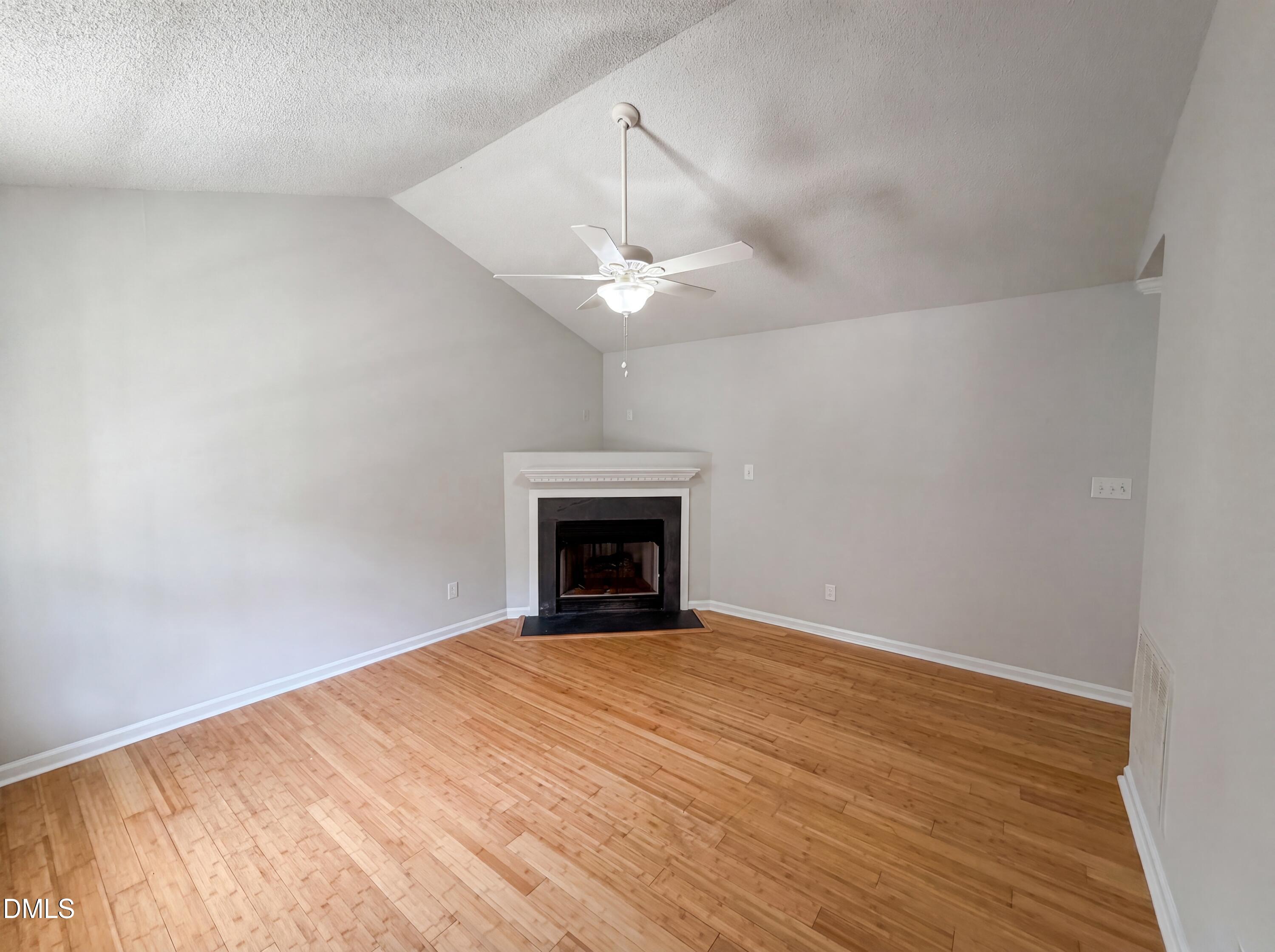 1024 Laurel Leaf Road Zebulon, NC 27597 - Photo 8 of 16