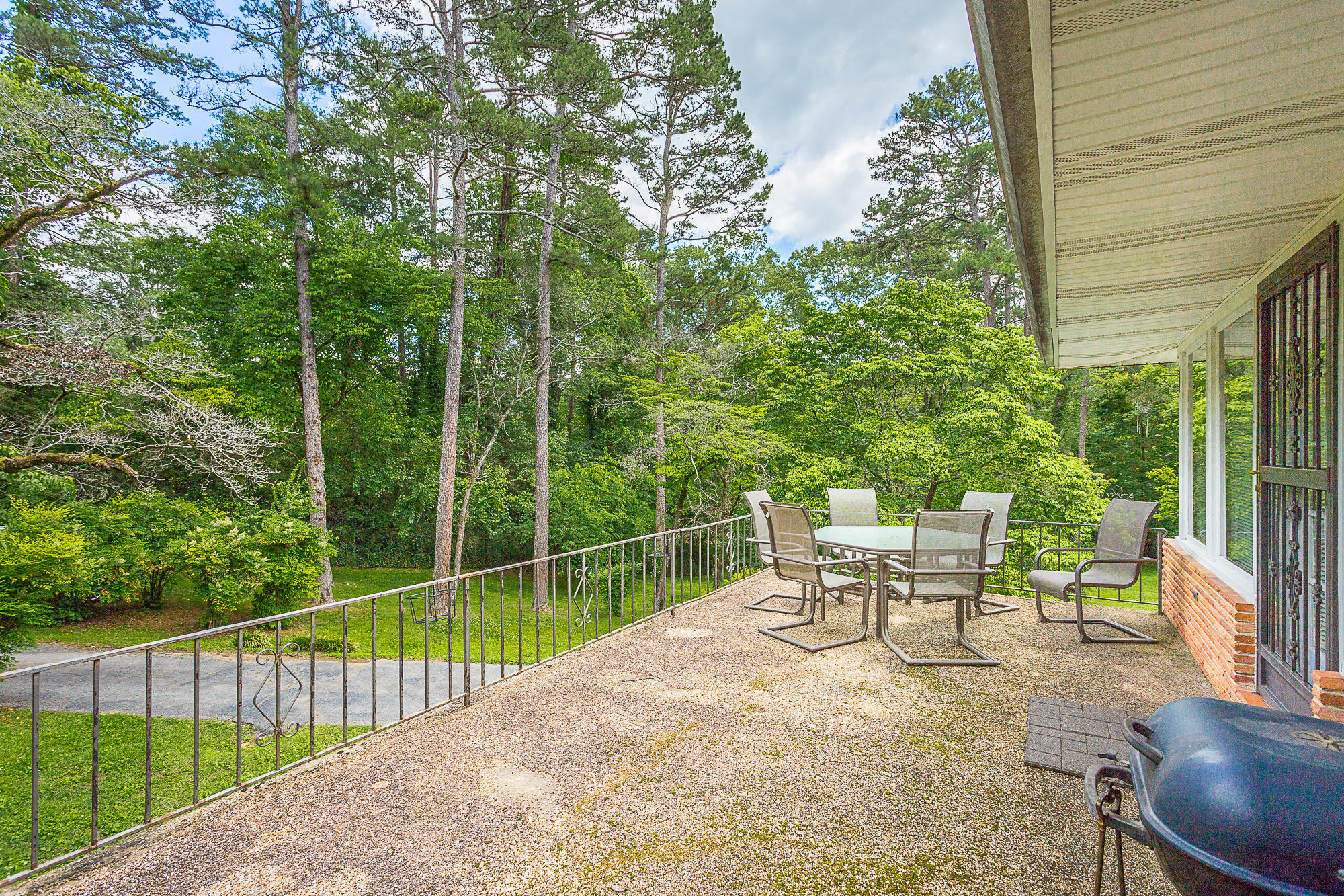 3790 Queens Road Chattanooga, TN 37416 - Photo 2 of 23 3790 Queens Road-6