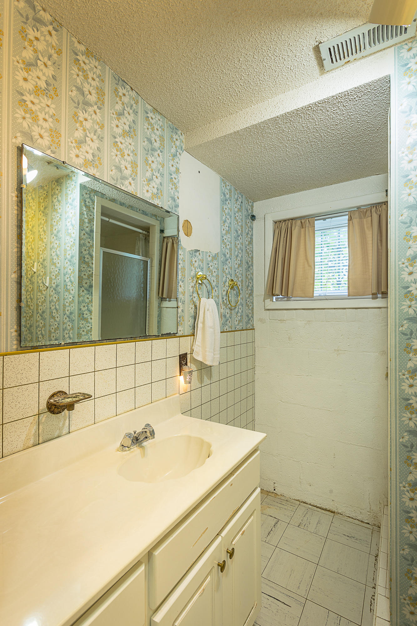 3790 Queens Road Chattanooga, TN 37416 - Photo 12 of 23 3790 Queens Road-20
