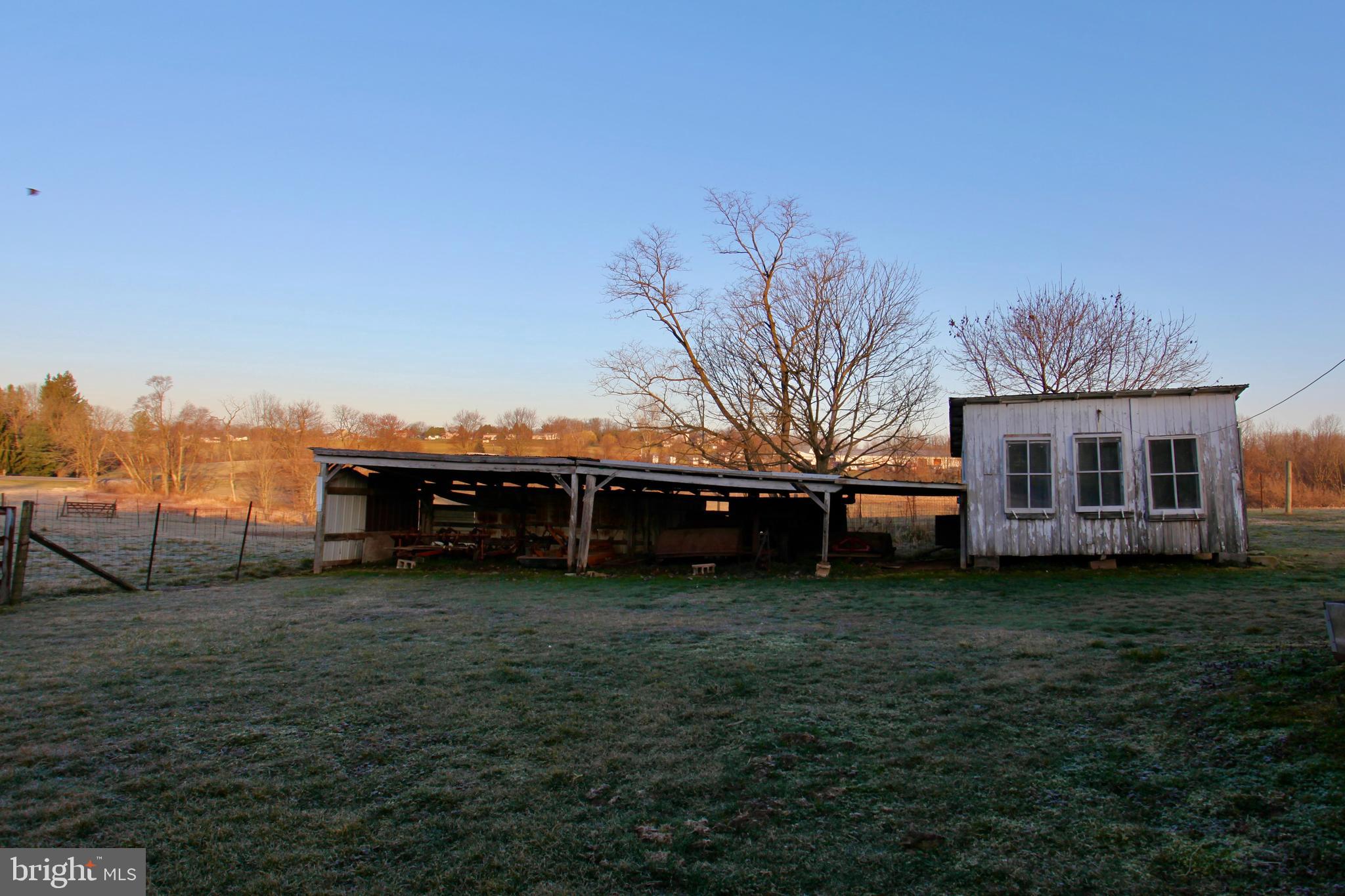 2233 Cloverleaf Road Elizabethtown, PA 17022 - Photo 11 of 21
