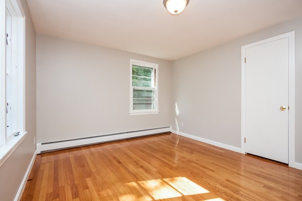 52 Whitmun Road Longmeadow, MA 01106 - Photo 15 of 30