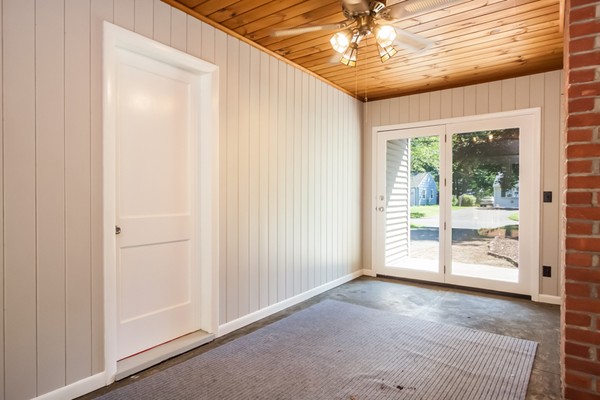 52 Whitmun Road Longmeadow, MA 01106 - Photo 18 of 30