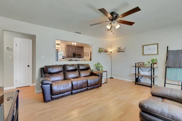 $290,000 | 921 Jacobs Street, Marysville, CA 95901