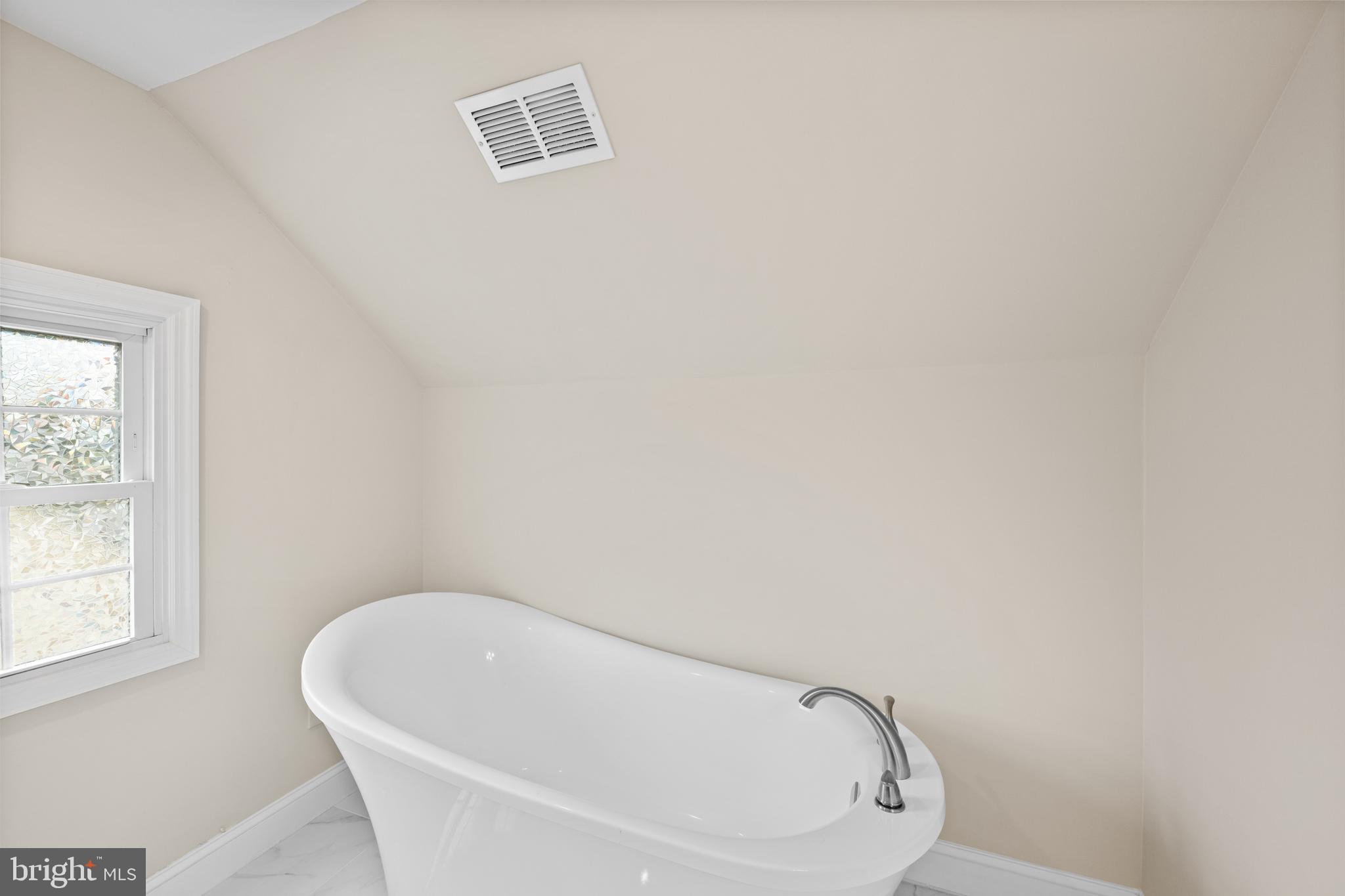 2604 Plyers Mill Road Silver Spring, MD 20902 - Photo 19 of 37