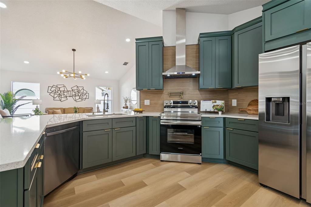 8443 Ridgebrook Circle Odessa, FL 33556 - Photo 5 of 98