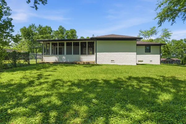 $2,300 | 123 Hood Trail, Portland, TN 37148
