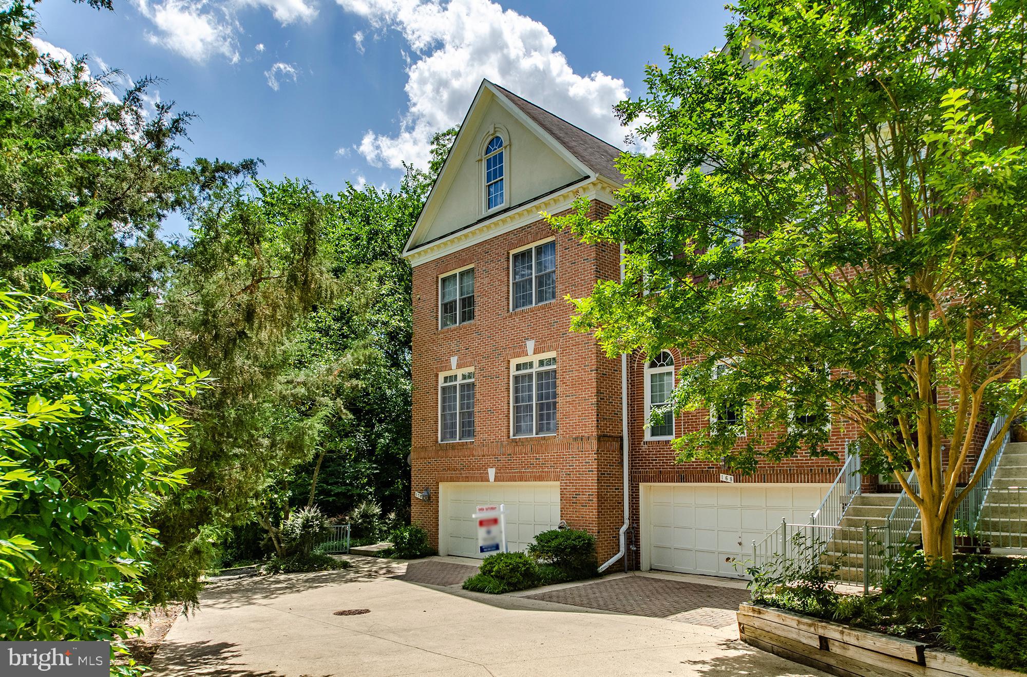 170 Rees Place Falls Church, VA 22046 - Photo 2 of 40 Side Exterior with Garage