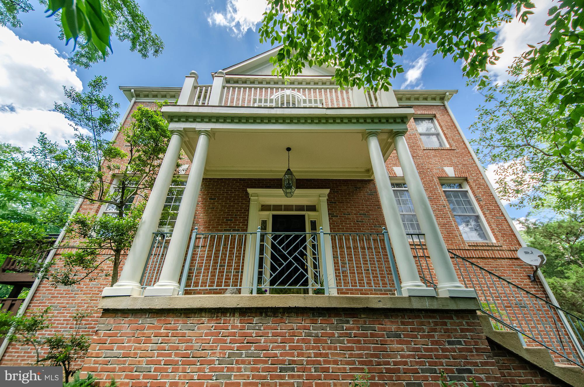 170 Rees Place Falls Church, VA 22046 - Photo 3 of 40 Front Exterior