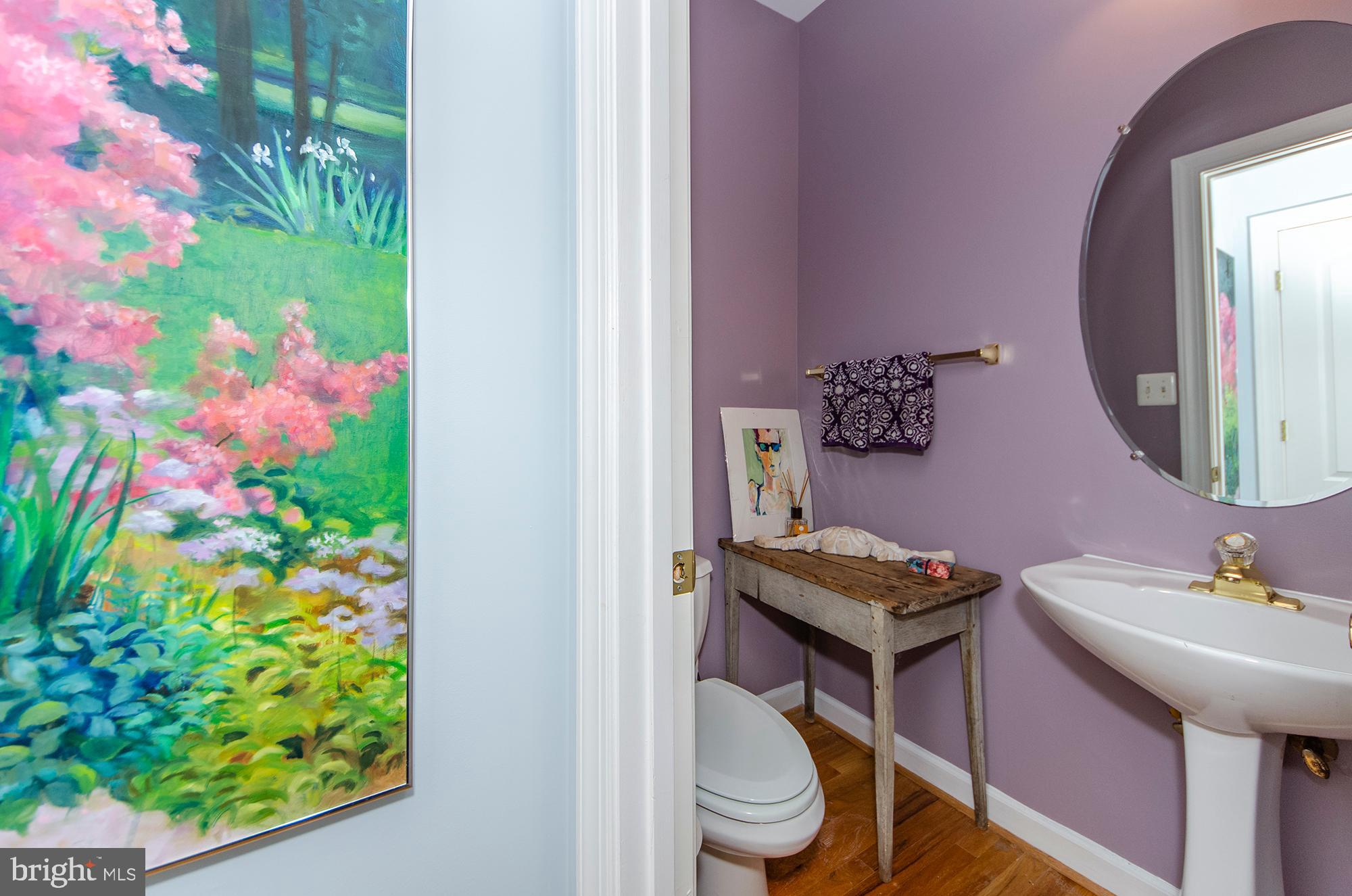 170 Rees Place Falls Church, VA 22046 - Photo 22 of 40 Powder Room