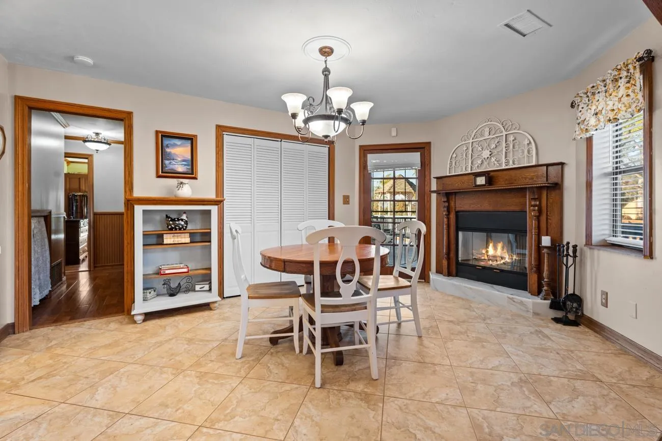 1214 Cook Street Ramona, CA 92065 - Photo 12 of 72 Dining Area