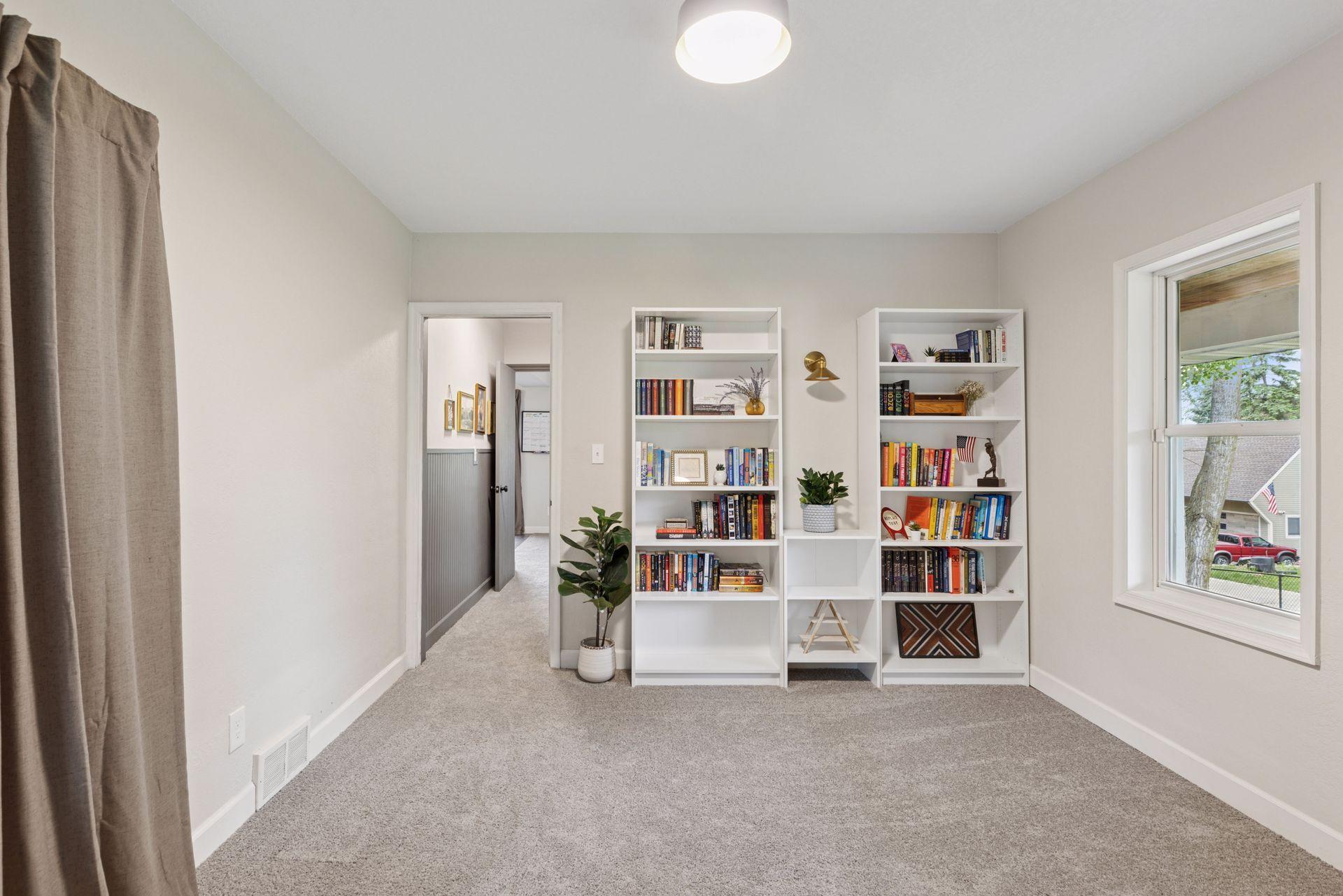 435 Burlington Road St. Paul, MN 55119 - Photo 16 of 59 Gallery Image 16