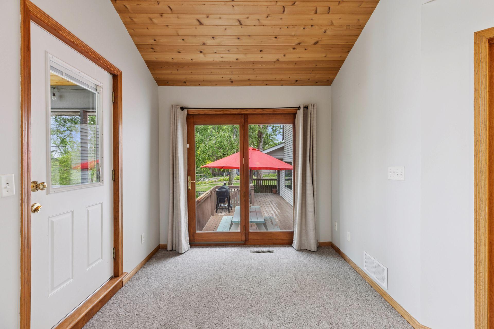 435 Burlington Road St. Paul, MN 55119 - Photo 22 of 59 Gallery Image 22