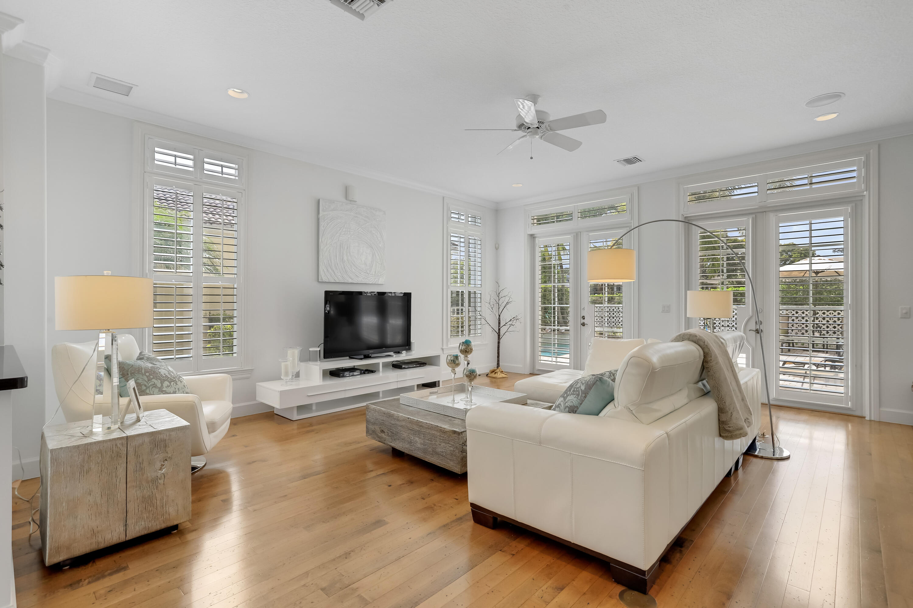 7101 Northwest Turtle Walk Boca Raton, FL 33487 - Photo 8 of 54 Living Room