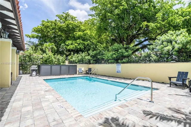 $4,750 | 1091 Galiano Street, Unit 406, Coral Gables, FL 33134