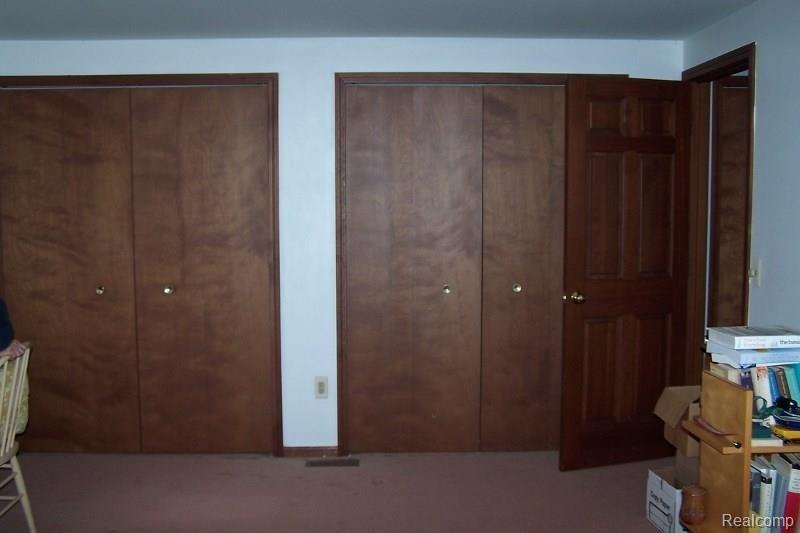 77711 Hipp Road Romeo, MI 48065 - Photo 24 of 30 100_8571 (800x533).jpg