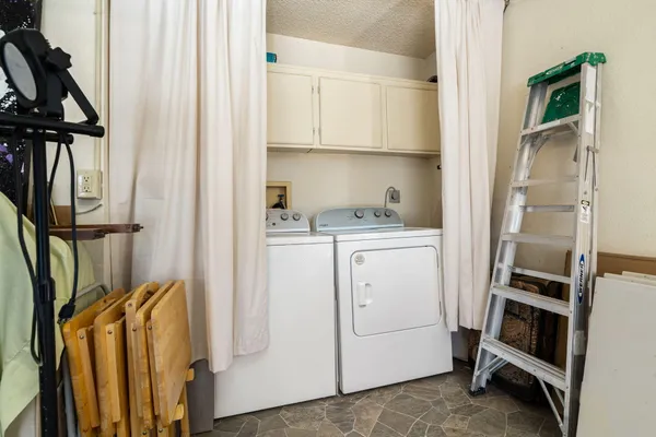 a view of walk in closet