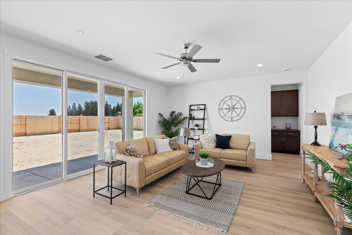 2080 Zane Way Turlock, CA 95382 - Photo 35 of 80