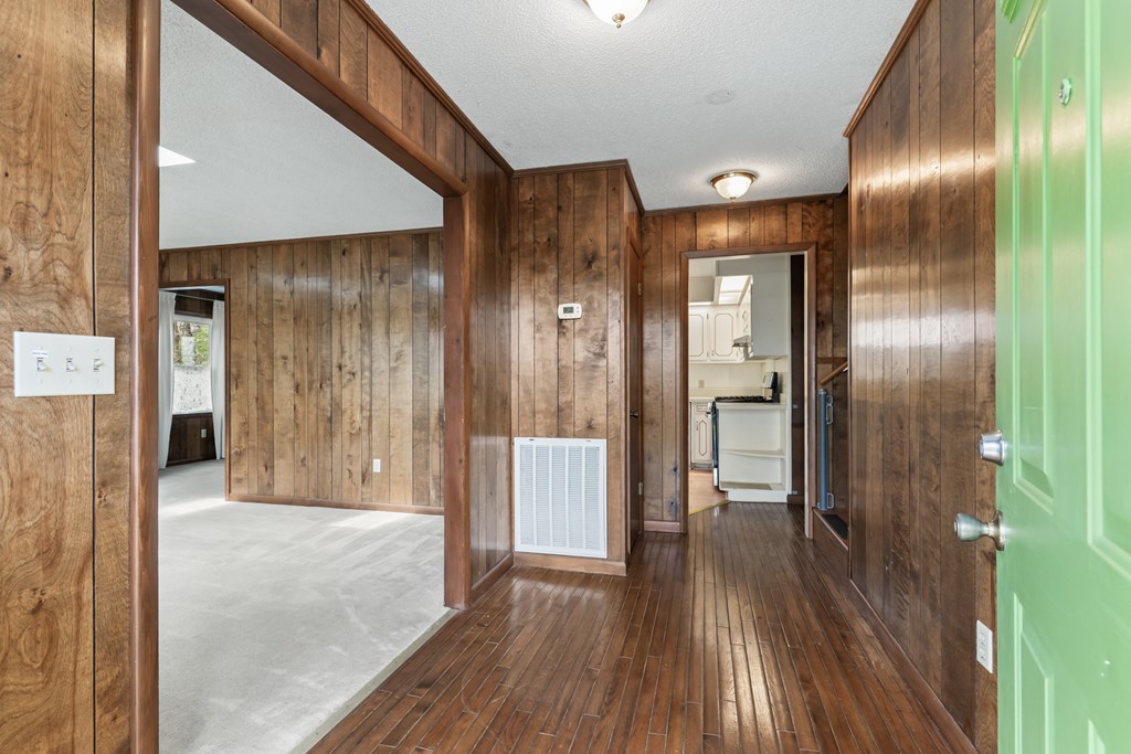 134 East 2nd Street Blue Ridge, GA 30513 - Photo 3 of 39 Gallery Image 3