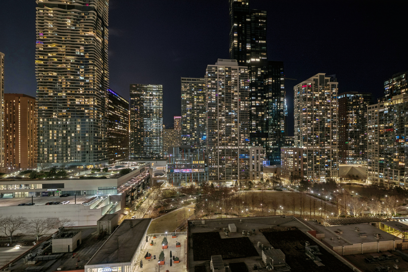 340 East Randolph Street, Unit 1102 Chicago, IL 60601 - Photo 21 of 39