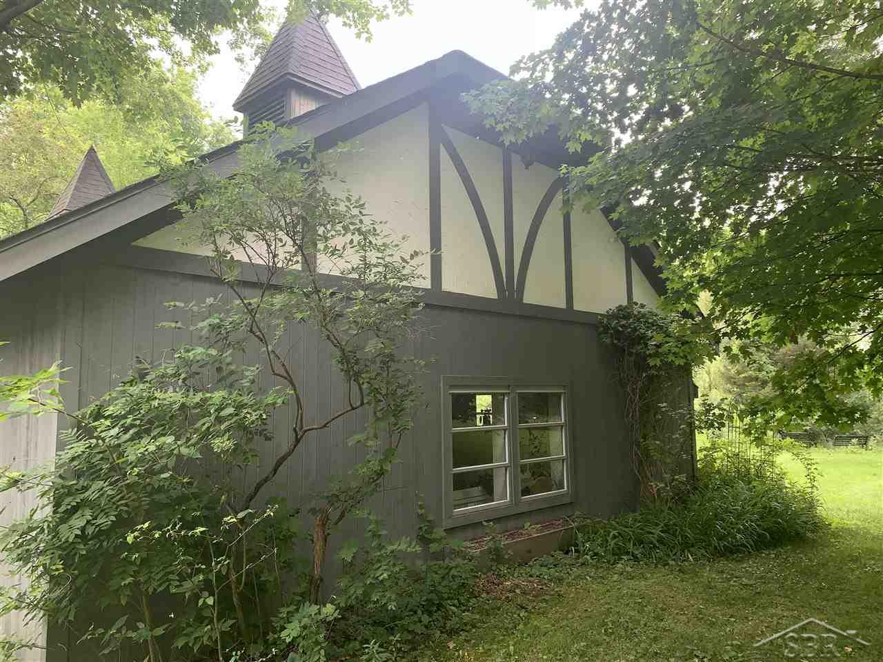 1755 North Graham Road Freeland, MI 48623 - Photo 7 of 43
