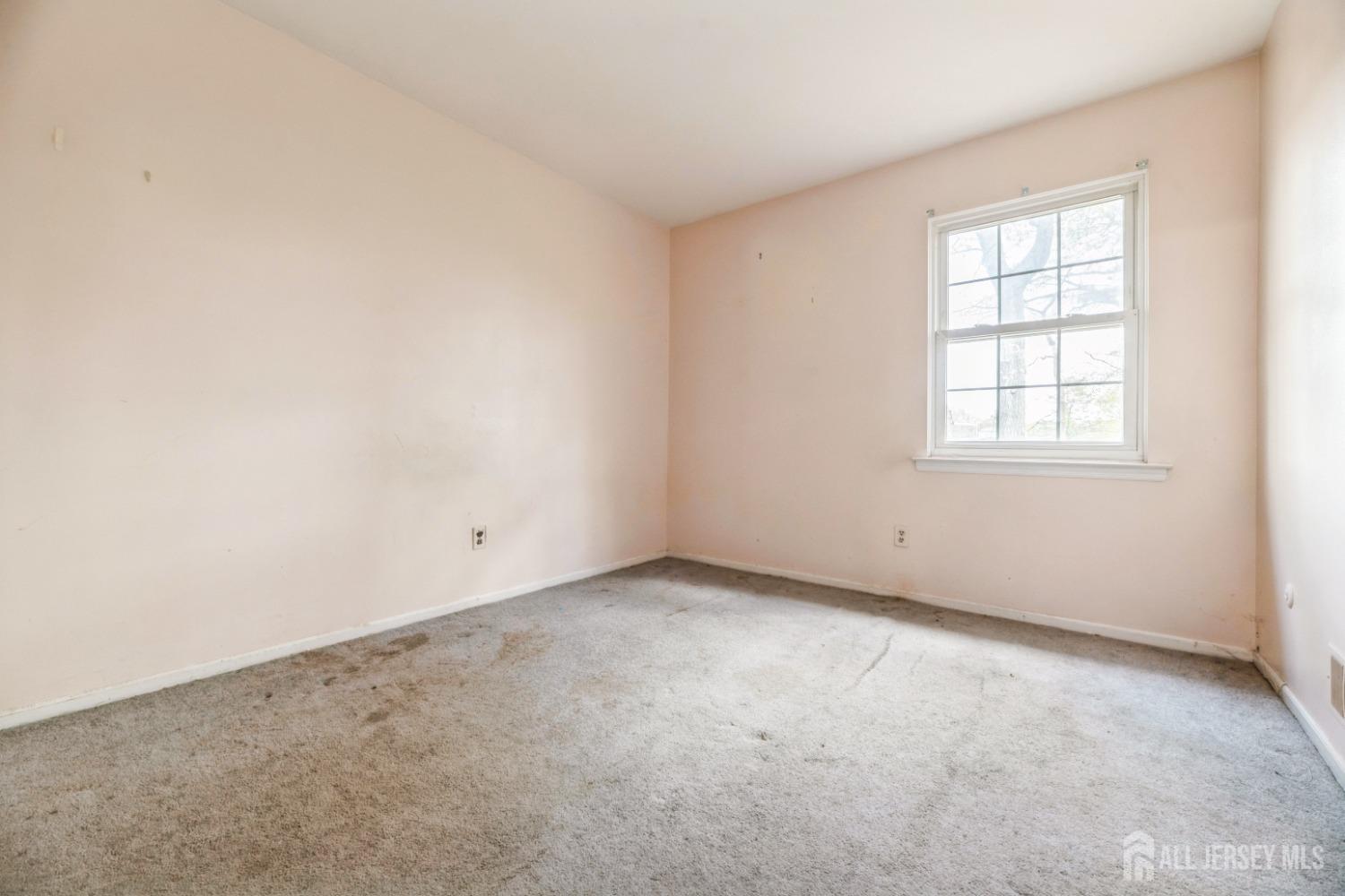 44 Townsend Drive Old Bridge, NJ 07747 - Photo 16 of 25