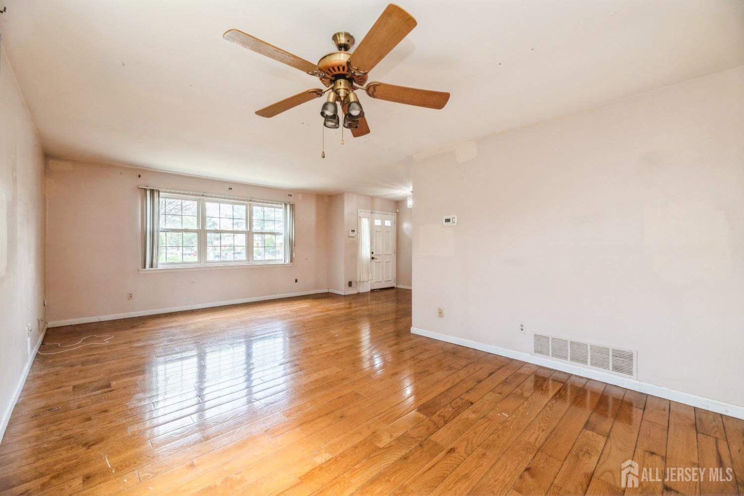 44 Townsend Drive Old Bridge, NJ 07747 - Photo 7 of 25