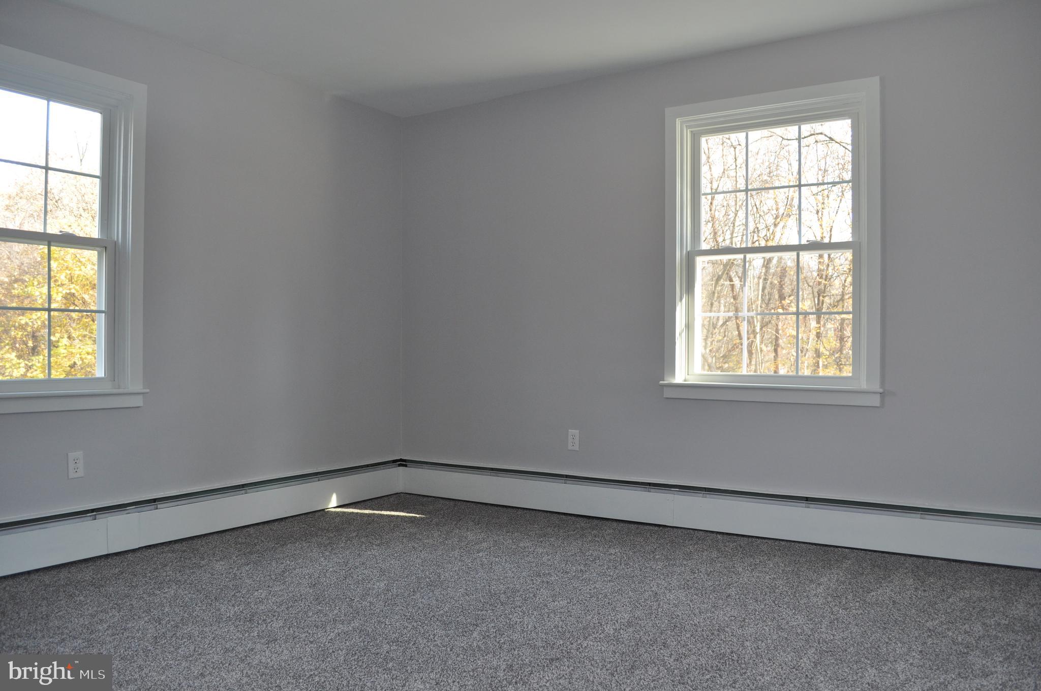 2649 Sheridan Road York, PA 17406 - Photo 14 of 39 Primary Bedroom
