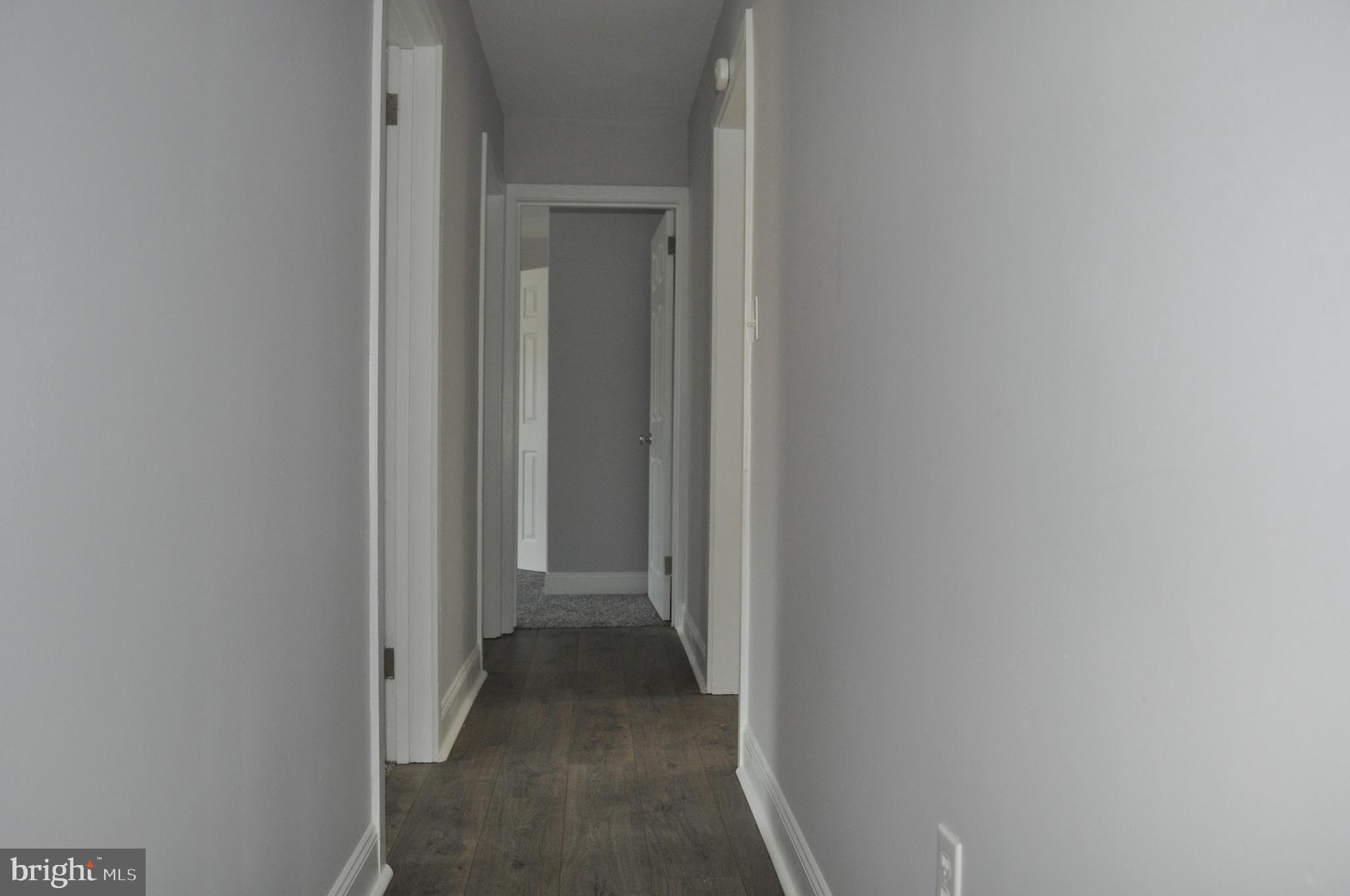 2649 Sheridan Road York, PA 17406 - Photo 17 of 39 Hallway