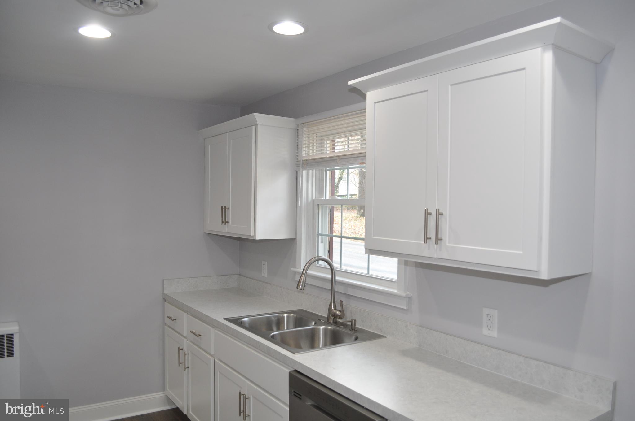 2649 Sheridan Road York, PA 17406 - Photo 21 of 39 Gallery Image 21