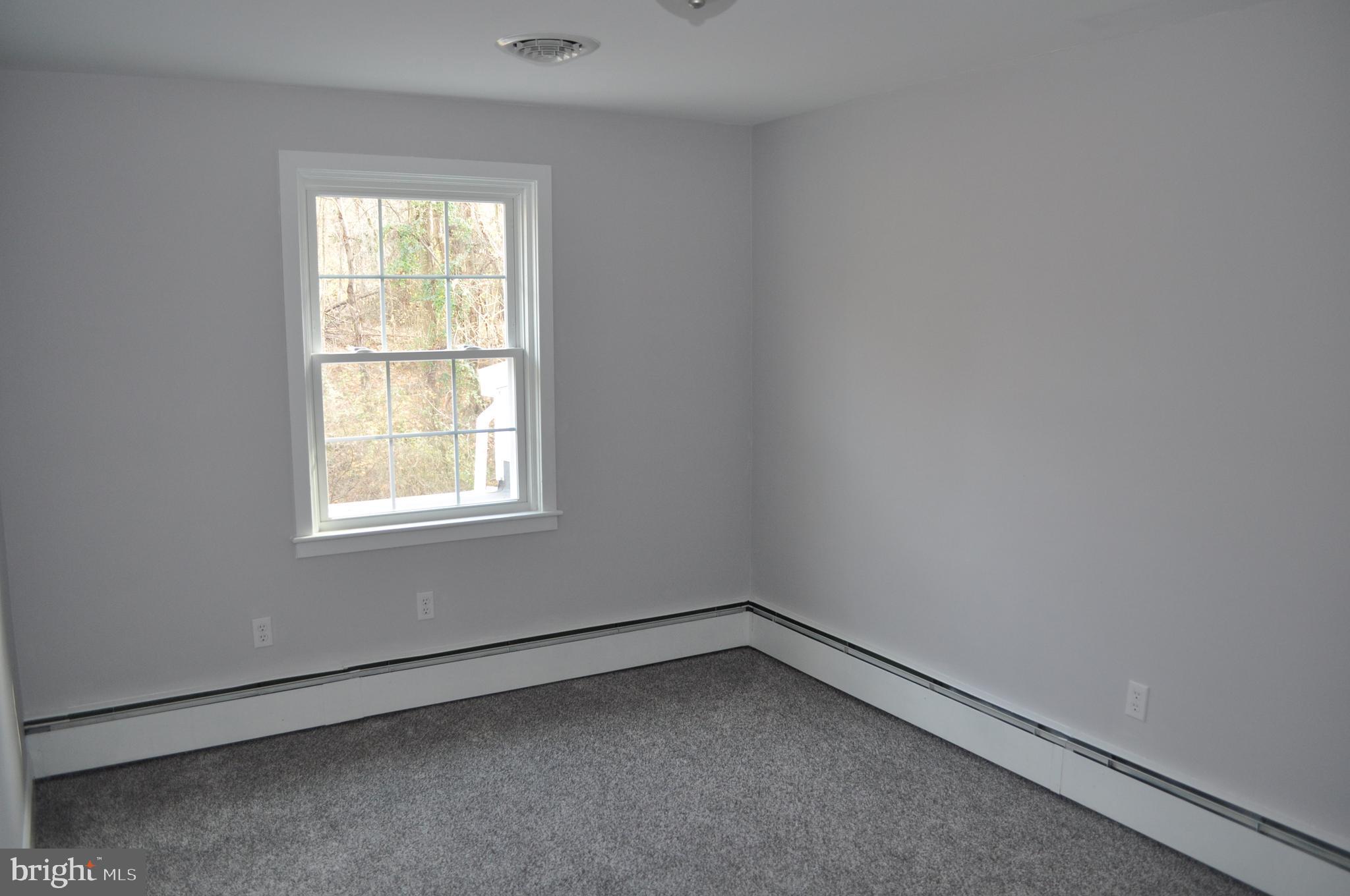 2649 Sheridan Road York, PA 17406 - Photo 38 of 39 Gallery Image 38