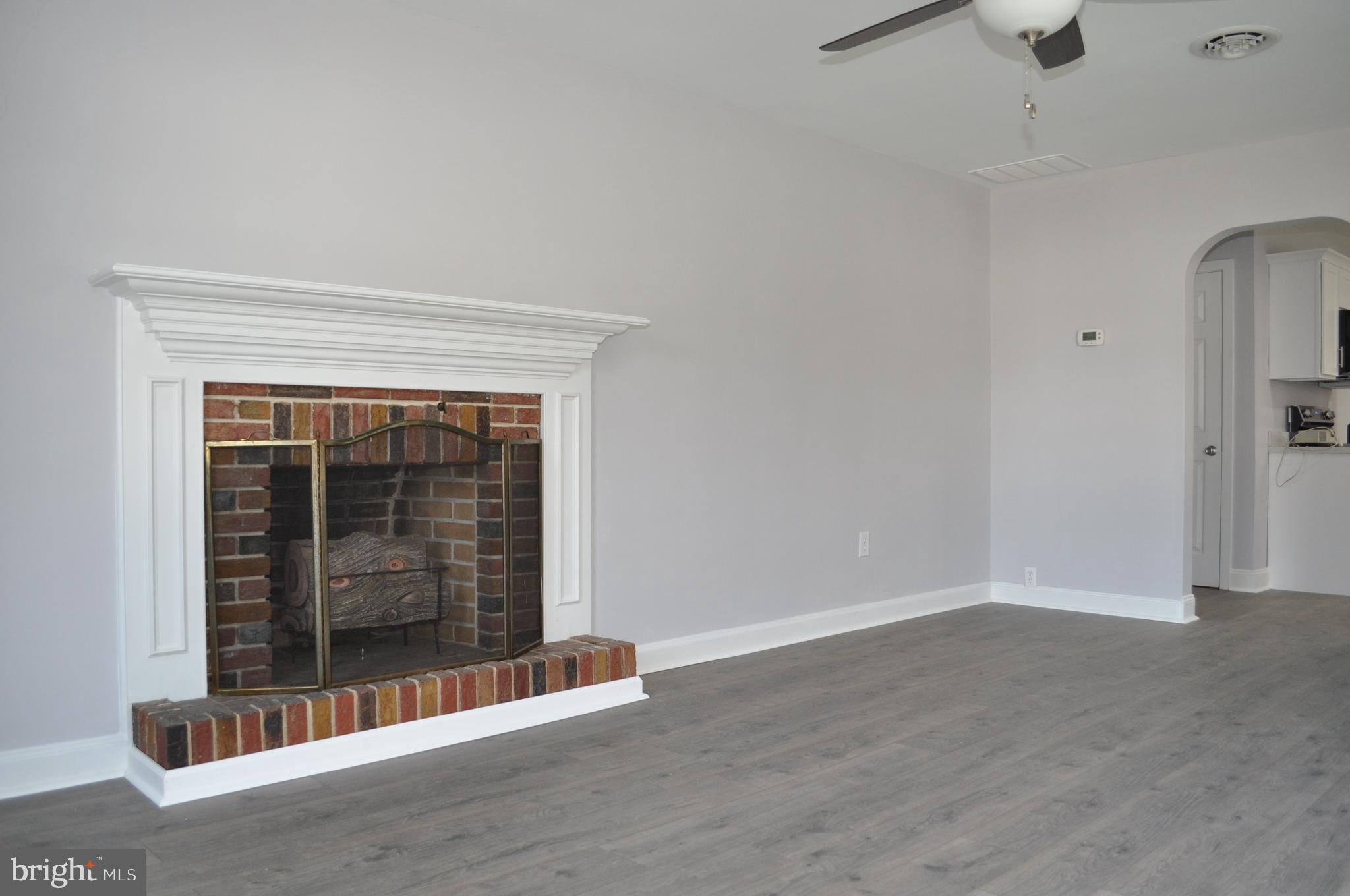 2649 Sheridan Road York, PA 17406 - Photo 10 of 39 Gas Log Fireplace