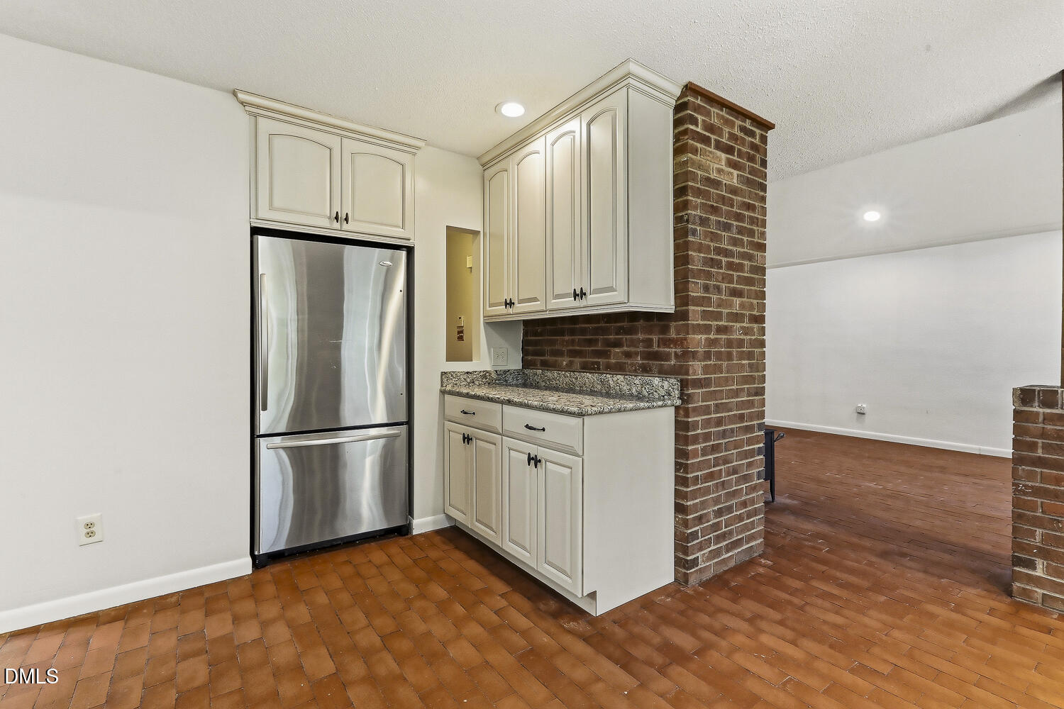 369 River Road Pittsboro, NC 27312 - Photo 10 of 52 Kitchen