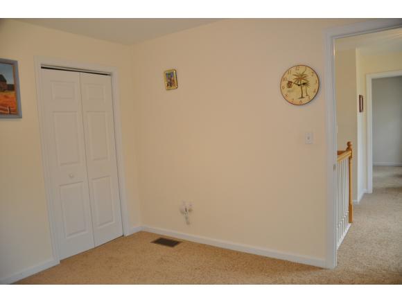 284 Dickey Hill Road Deering, NH 03244 - Photo 18 of 26 Gallery Image 18